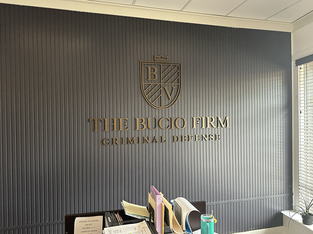 The Bucio – Interior Sign